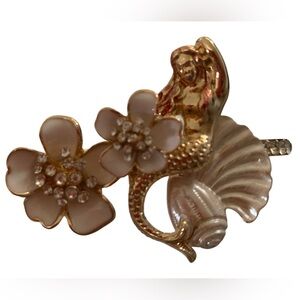 Betsey Johnson Mermaid Hinge Bangle Bracelet New